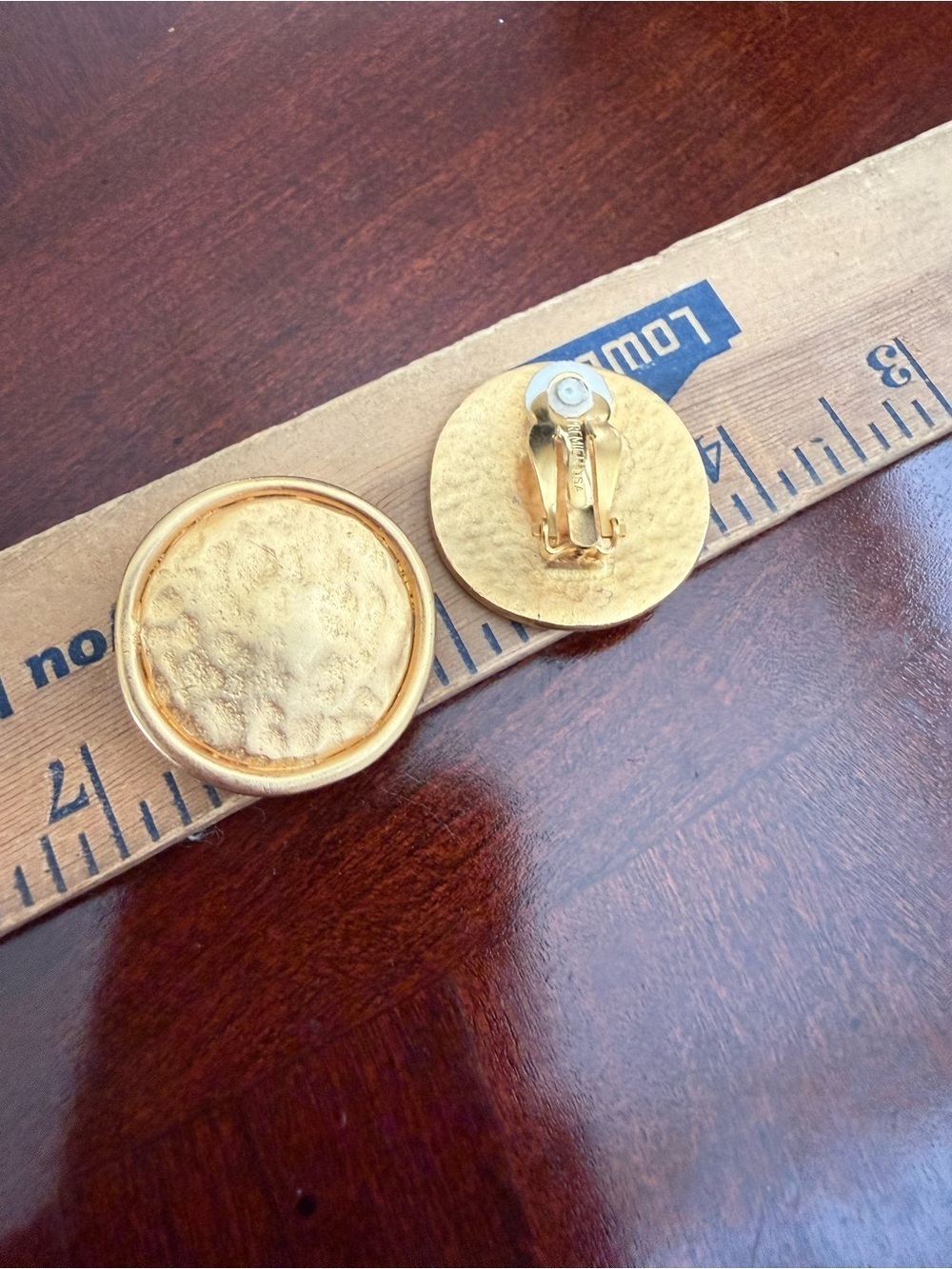 Vintage Premier Design ClipOn Earrings - Picture 2 of 2